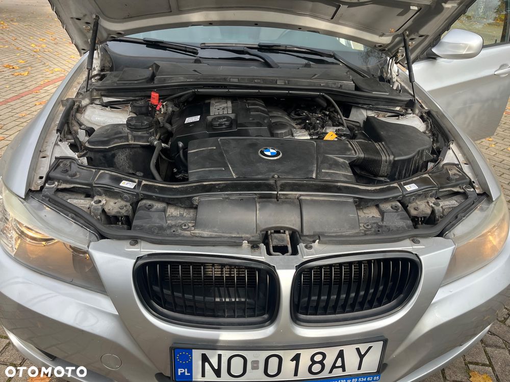 BMW Seria 3 318i Edition Lifestyle - 10