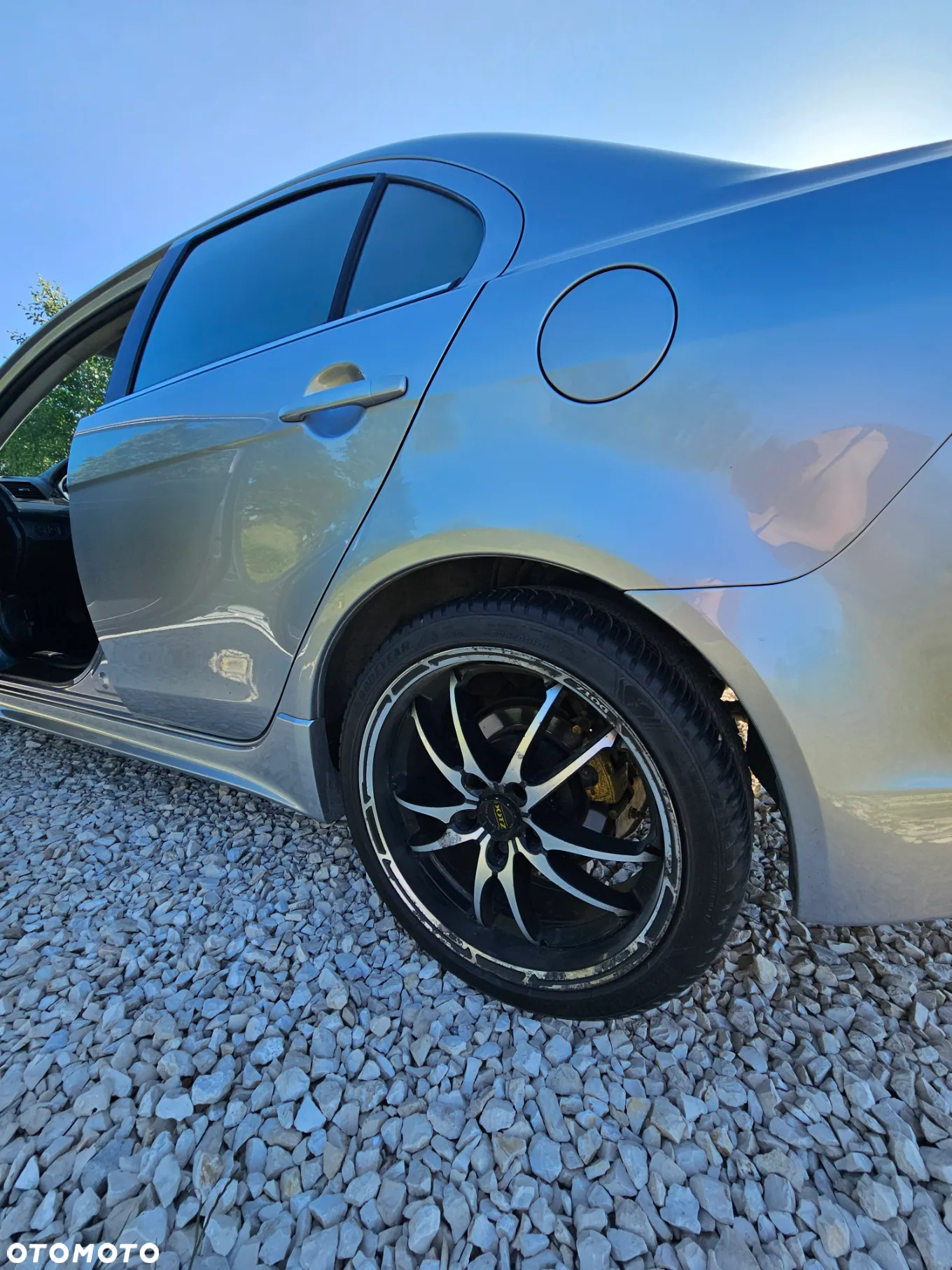 Mitsubishi Lancer - 20