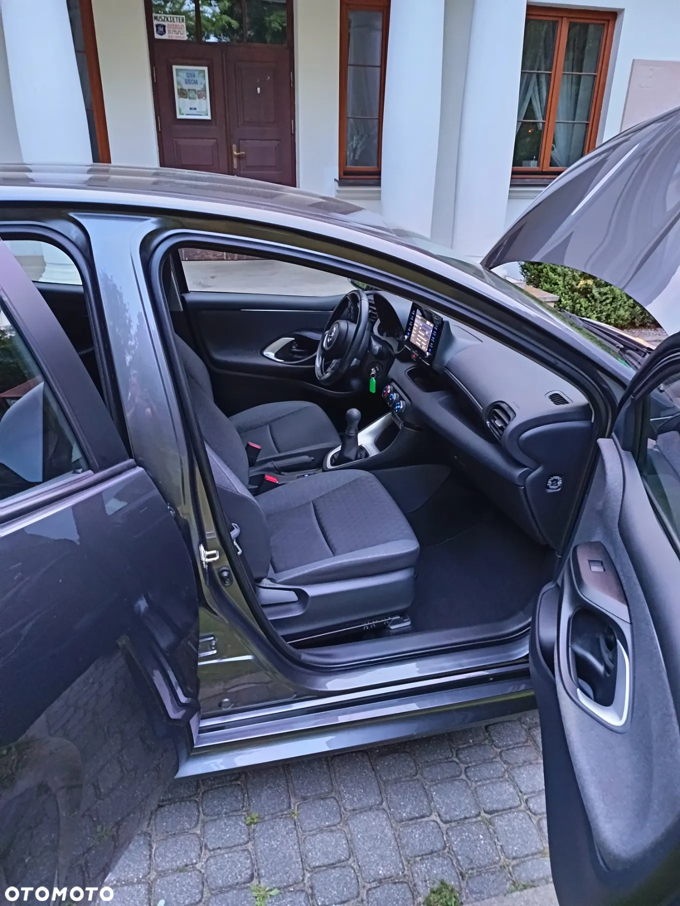 Toyota Yaris 1.0 Comfort - 17