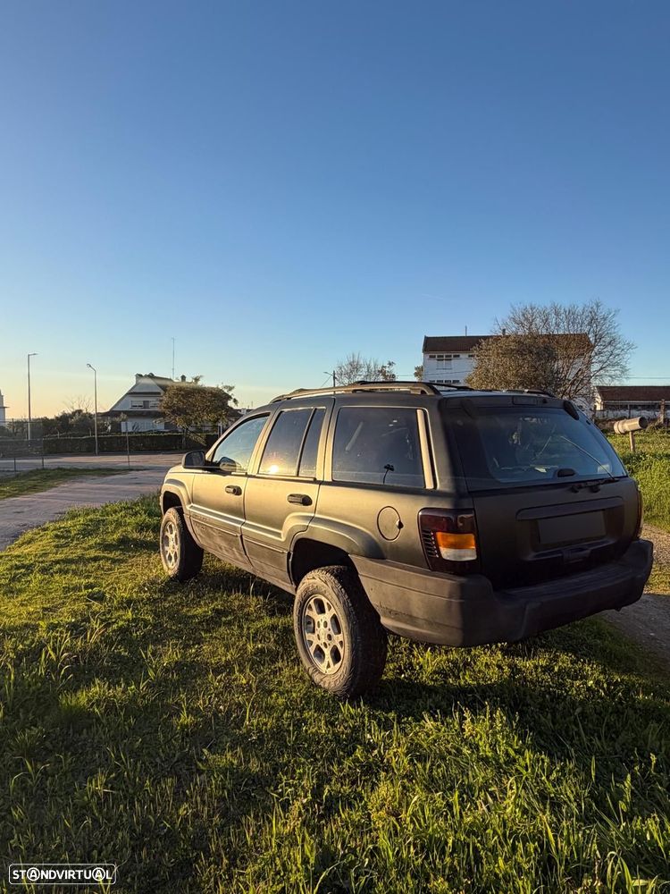 Jeep Grand Cherokee 4.0 Laredo - 2