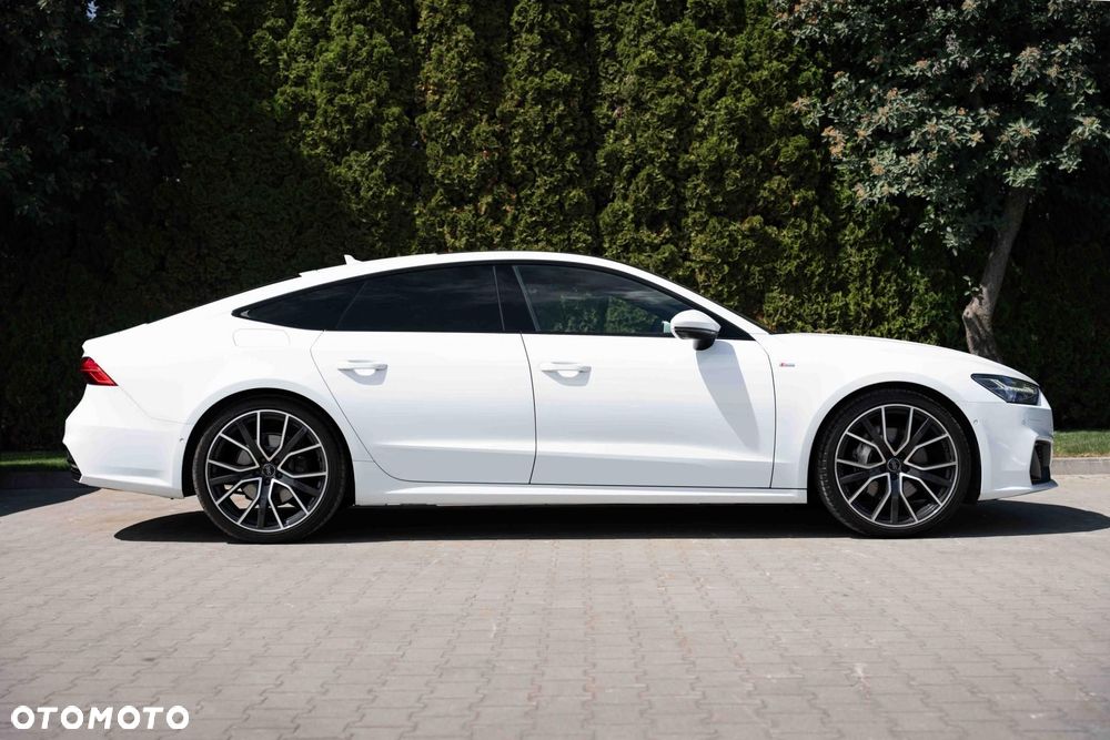 Audi A7 Sportback - 11