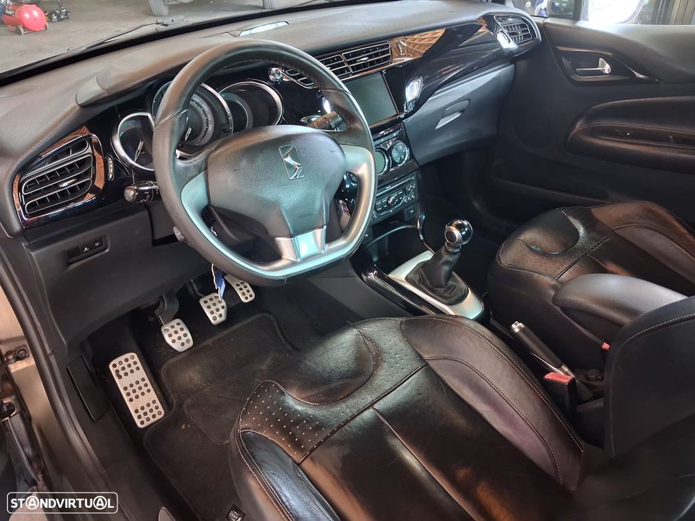 Citroën DS3 1.6 HDi Airdream Sport Chic - 10