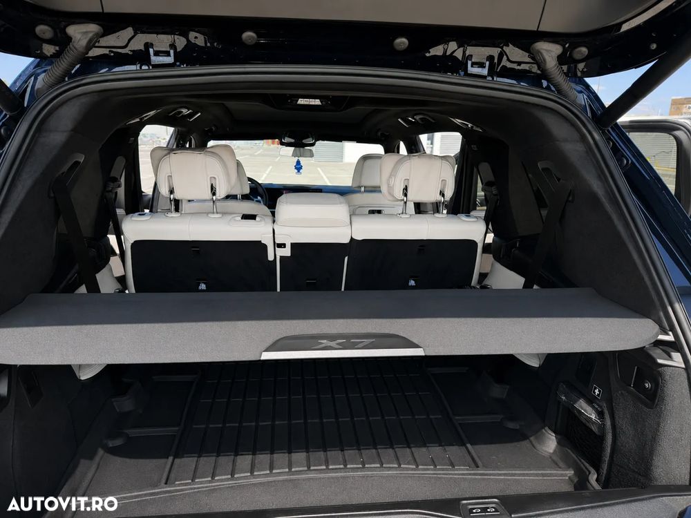 BMW X7 - 13