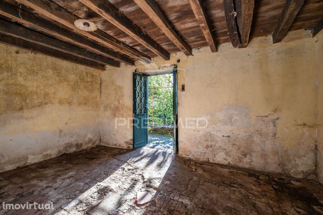 Moradia antiga de pedra Gaula Santa Cruz Ilha da Madeira - Grande imagem: 5/23