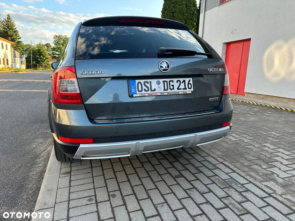 Skoda Octavia Scout 2.0 TDI 4x4 - 16
