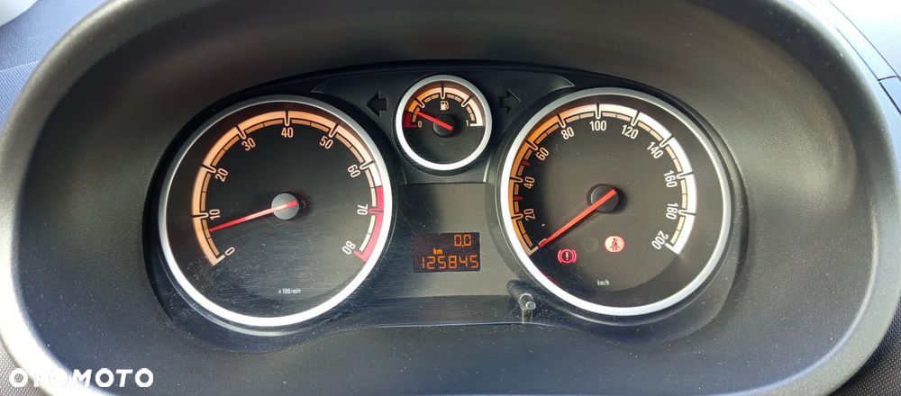 Opel Corsa 1.4 16V Active - 7