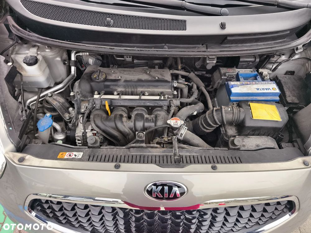 Kia Venga 1.6 M - 17