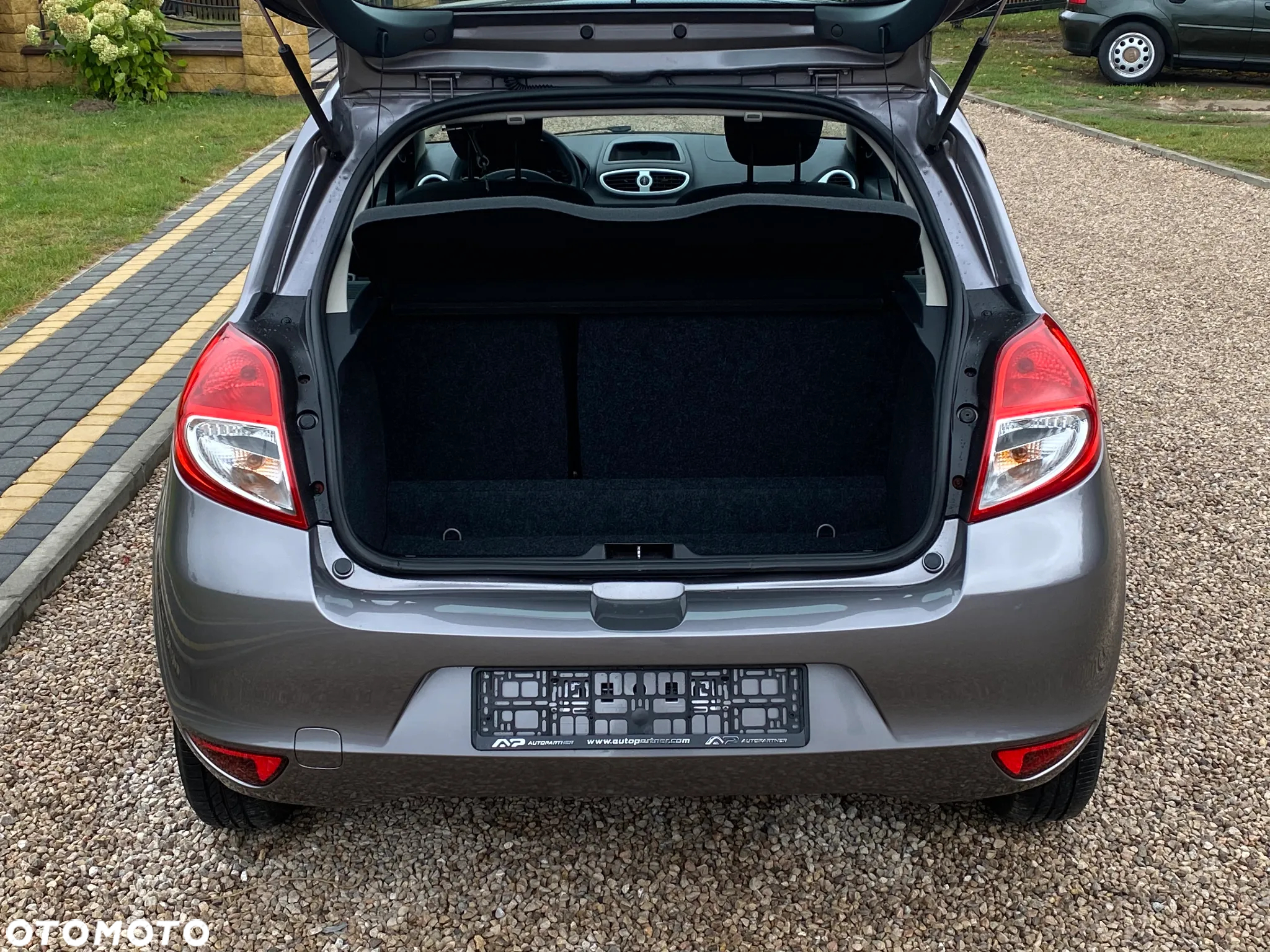 Renault Clio 1.2 16V 75 Dynamique - 7