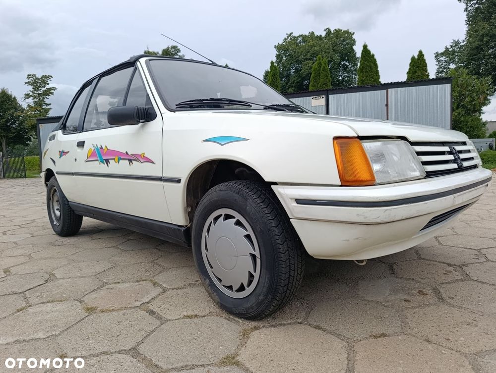 Peugeot 205 - 7