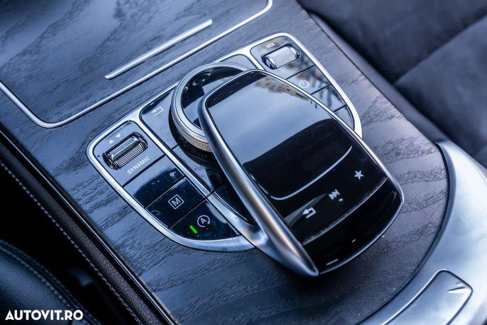 Mercedes-Benz GLC 250 d 4MATIC - 23