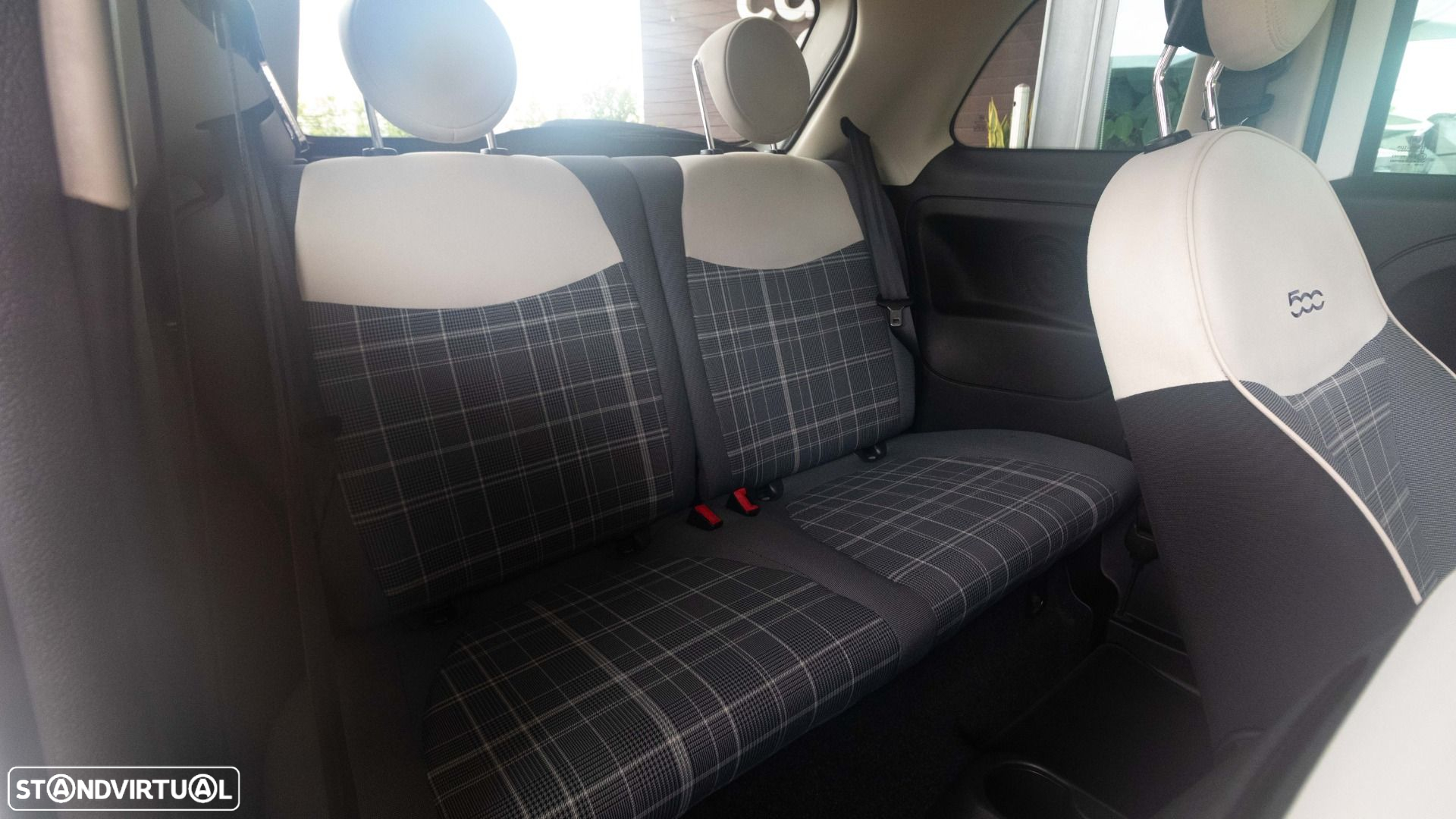 Fiat 500 1.0 Hybrid Lounge - 10