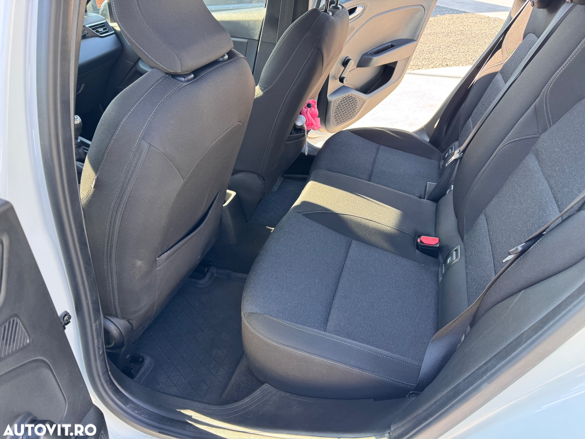 Renault Clio V 1.0 TCe 90 Equilibre - 26