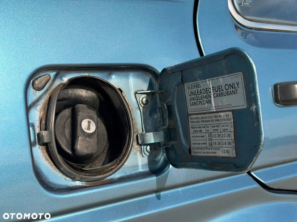 Volkswagen Jetta - 16