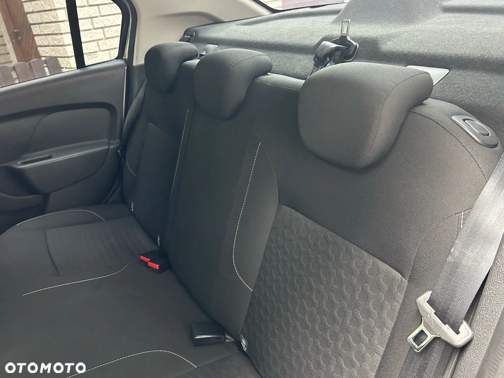Dacia Logan 1.5 dCi Laureate S&S EU6 - 17