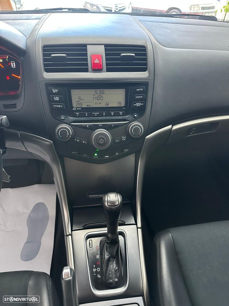 Honda Accord 2.0 Sport Auto. - 13