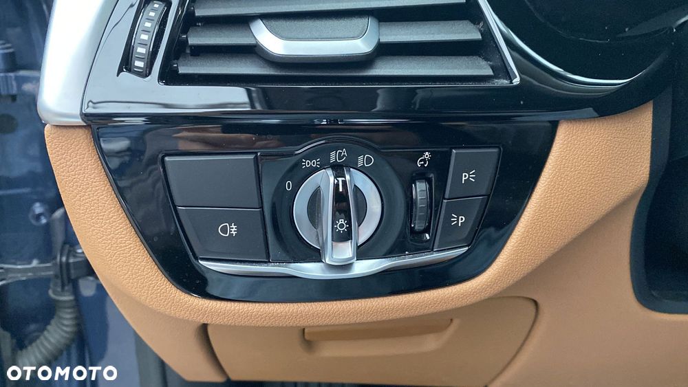 BMW Seria 5 520d MHEV Luxury Line - 23