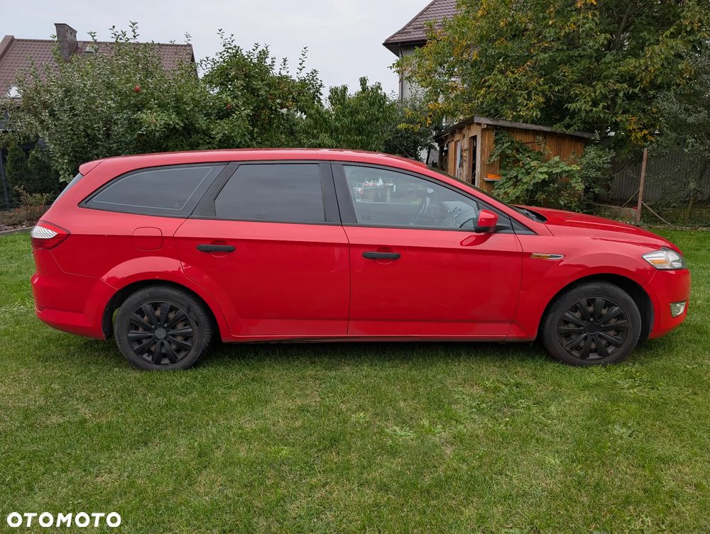 Ford Mondeo 2.0 TDCi Ambiente - 10