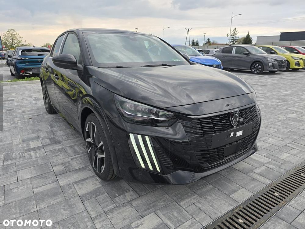Peugeot 208 - 3