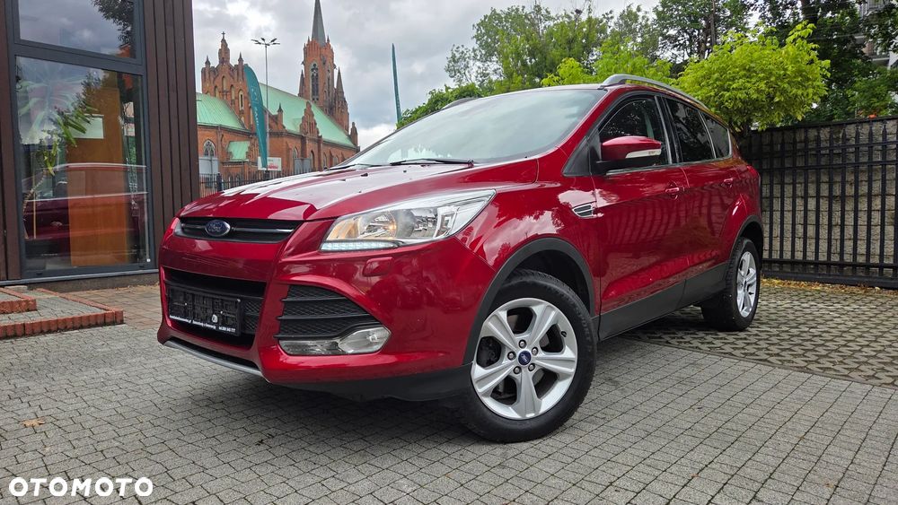 Ford Kuga 2.0 TDCi 2x4 Titanium - 1