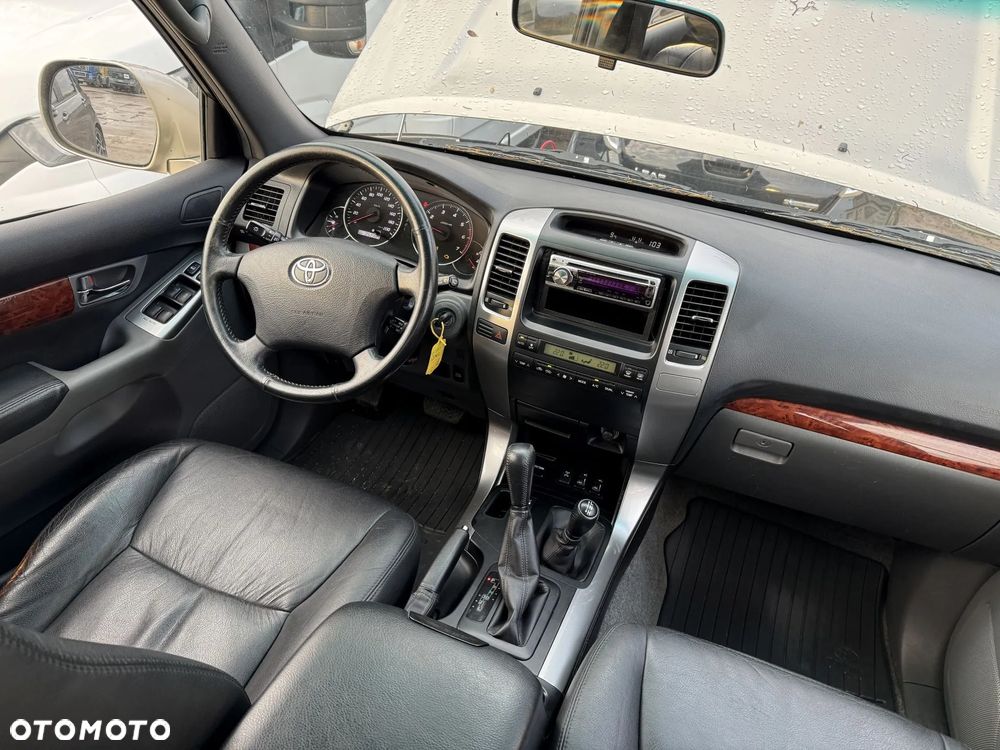 Toyota Land Cruiser 4.0 Luna Voyage - 18