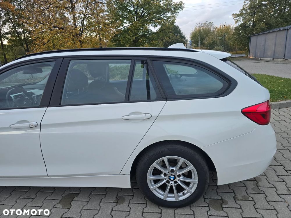BMW Seria 3 - 27