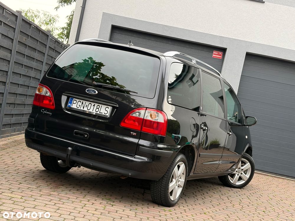 Ford Galaxy TDI Ghia - 18
