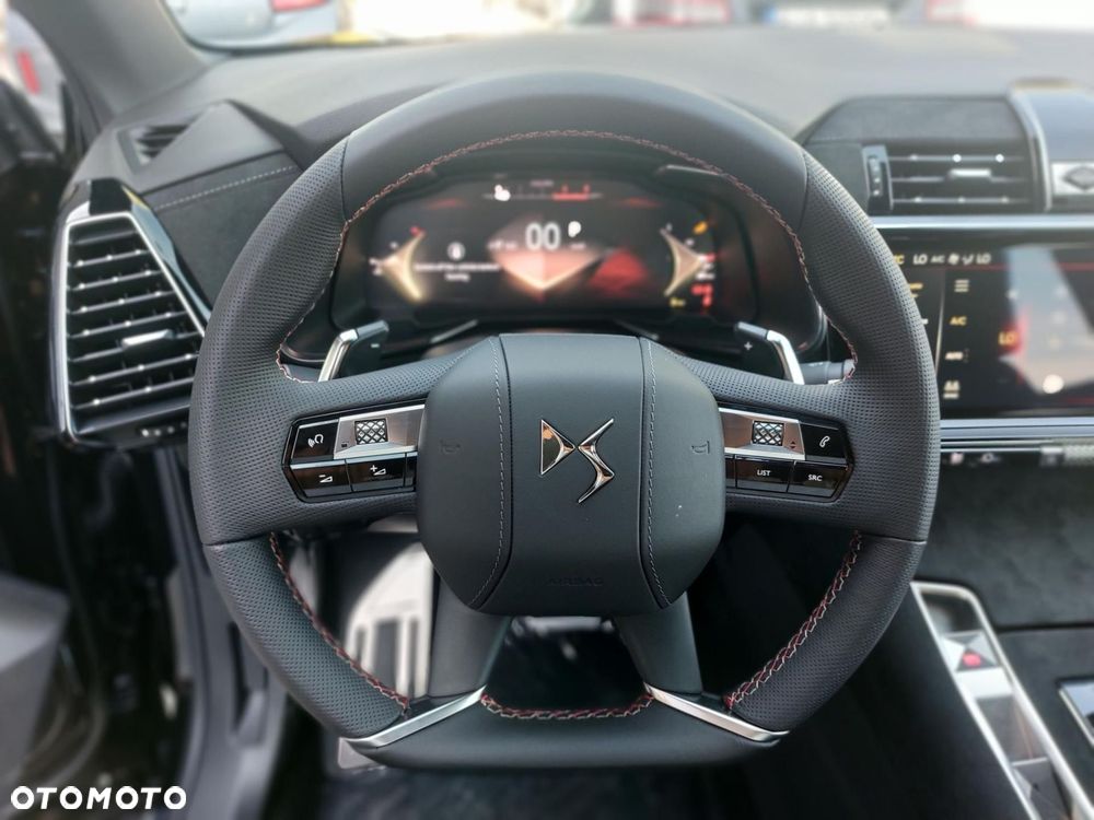 DS Automobiles DS 7 Crossback - 16