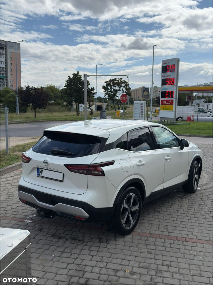 Nissan Qashqai 1.3 DIG-T N-Connecta DCT - 4