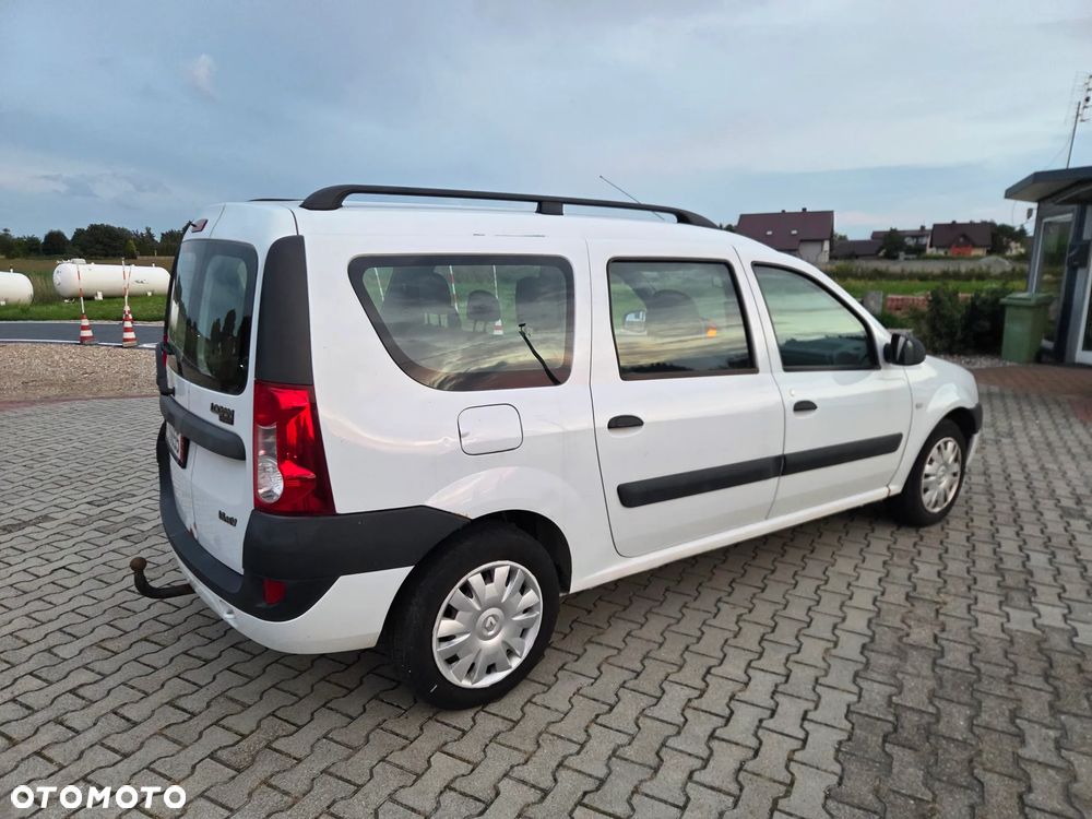 Dacia Logan - 5