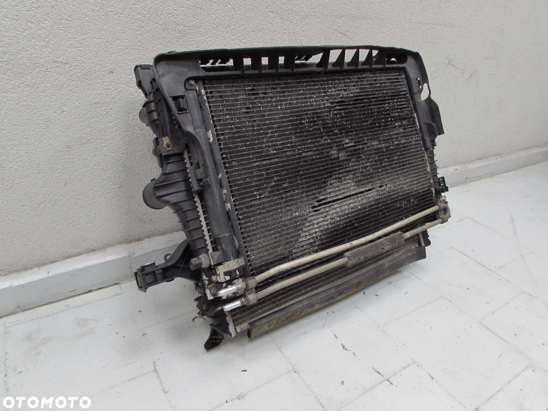 VOLVO XC90 LIFT 2.4 D5 AUTOMAT 07-14 CHLODNICA WODA INTERCOOLER KLIMATYZACJA 30612864 31274553 - 2