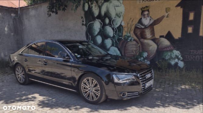 Audi A8 4.2 TDI Quattro - 1