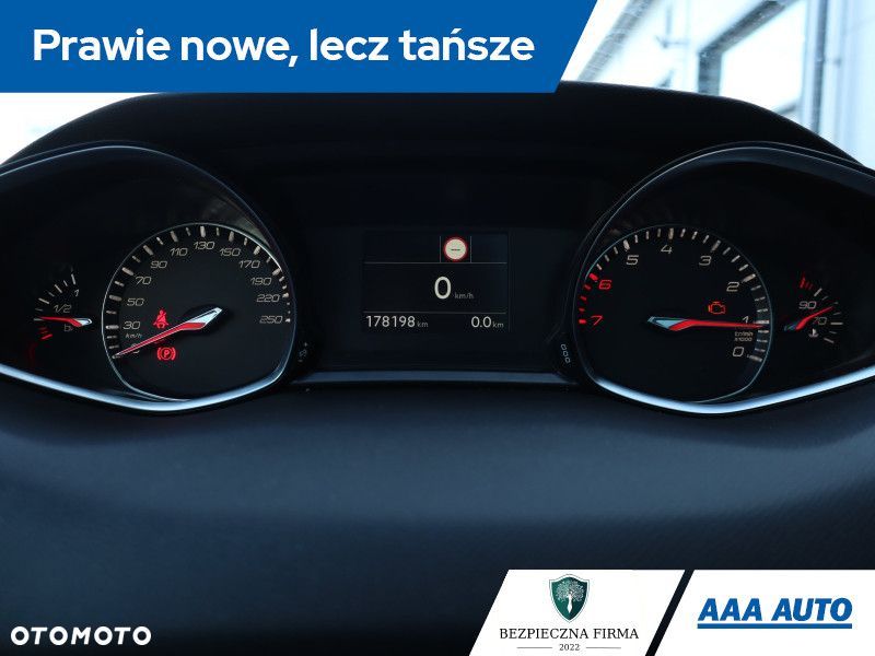 Peugeot 308 - 13