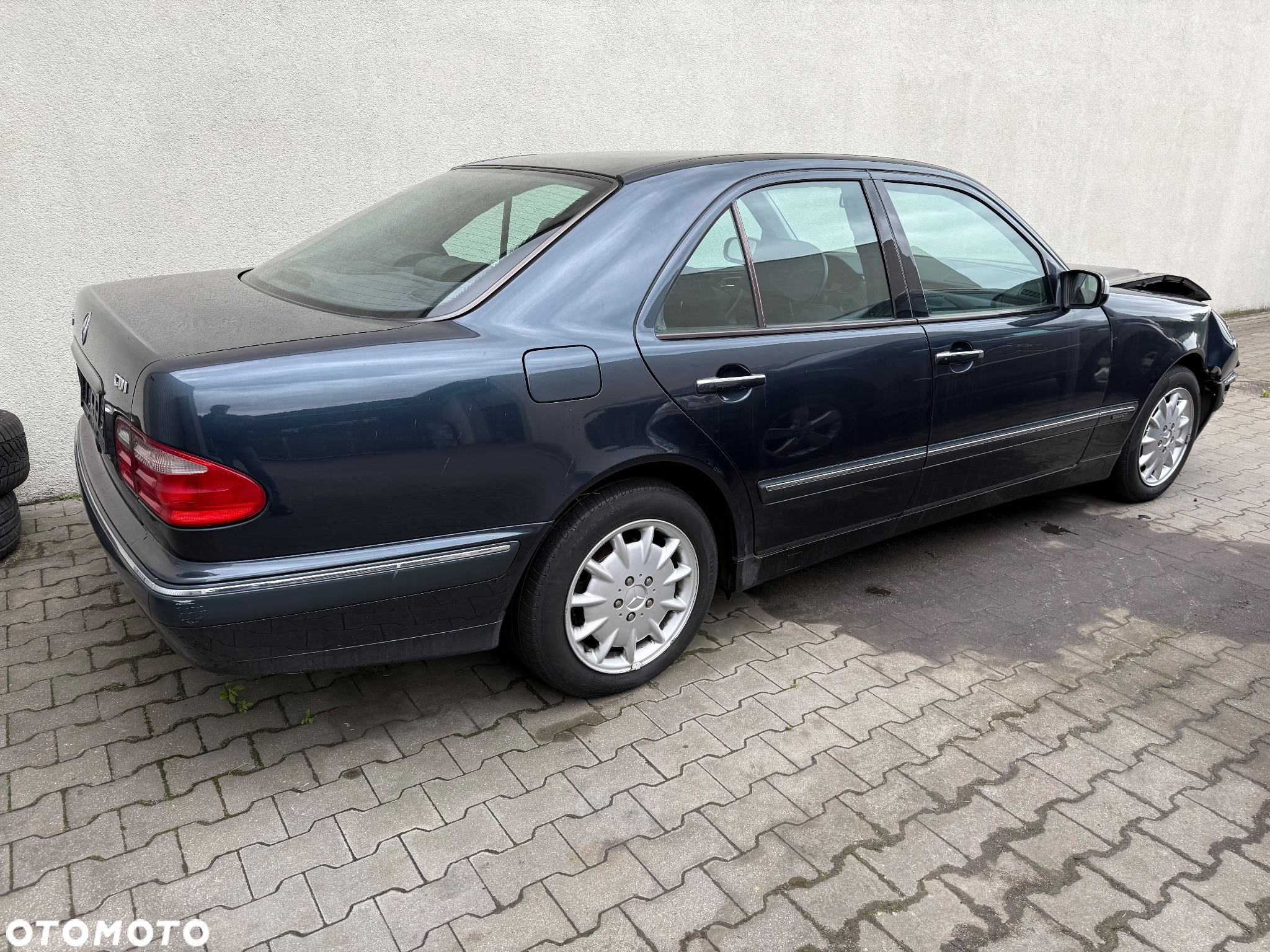 Mercedes-Benz Klasa E - 3