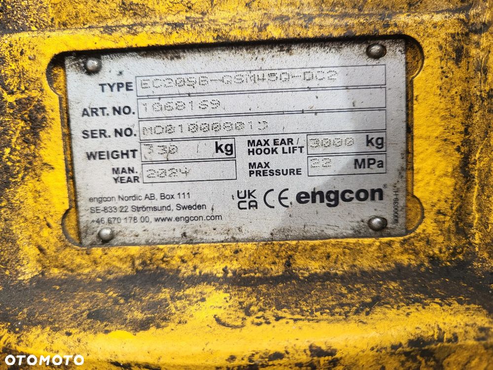 Hitachi ZX95USB-7 - 6