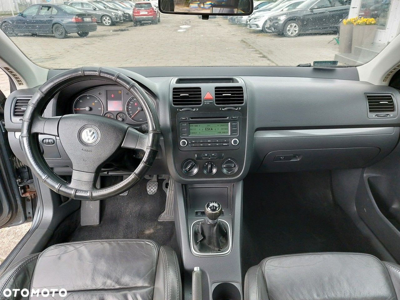 Volkswagen Golf - 15