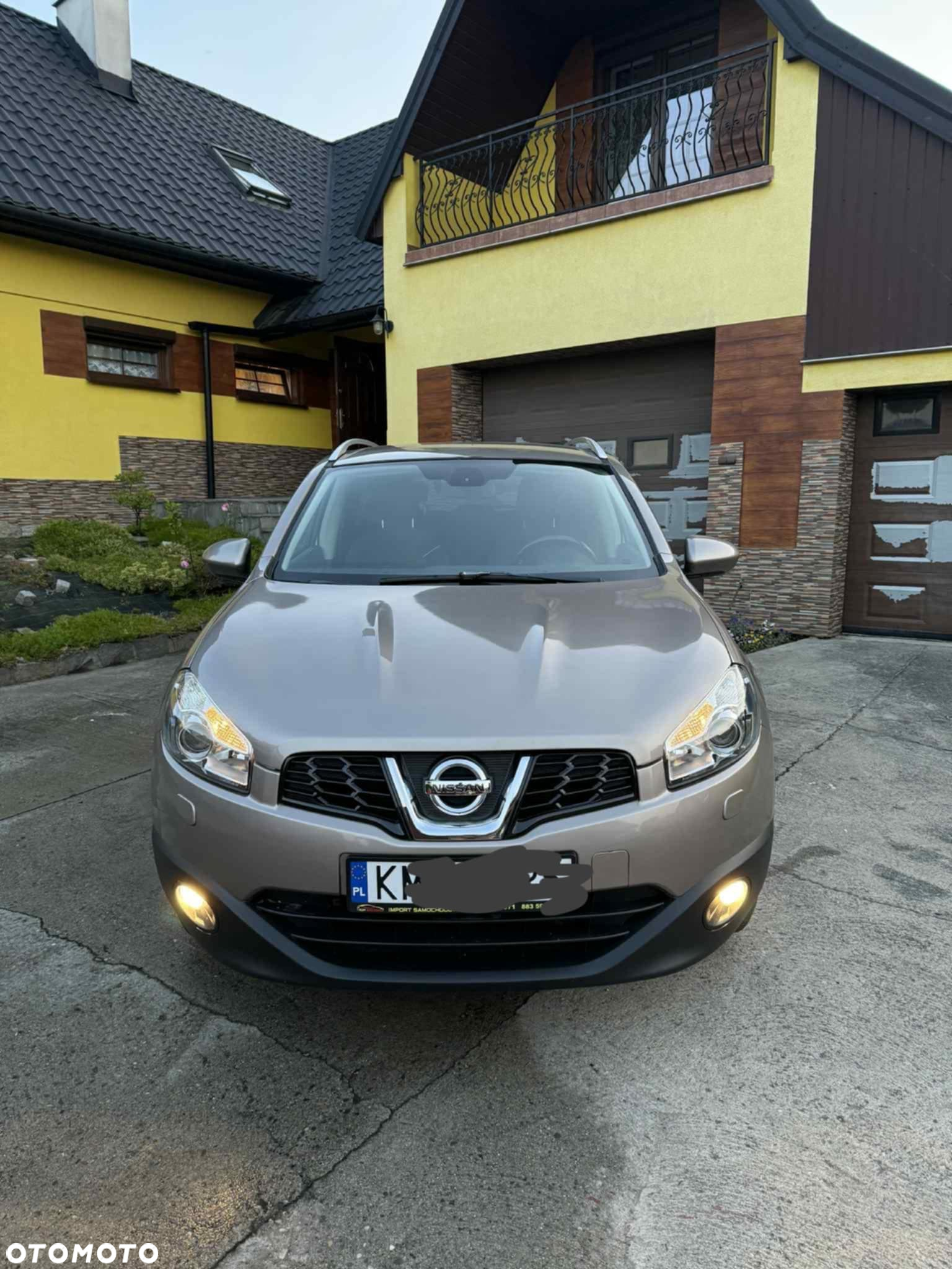 Nissan Qashqai - 14