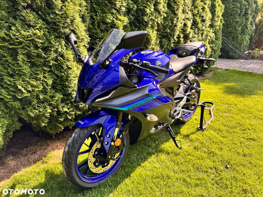 Yamaha YZF - 2