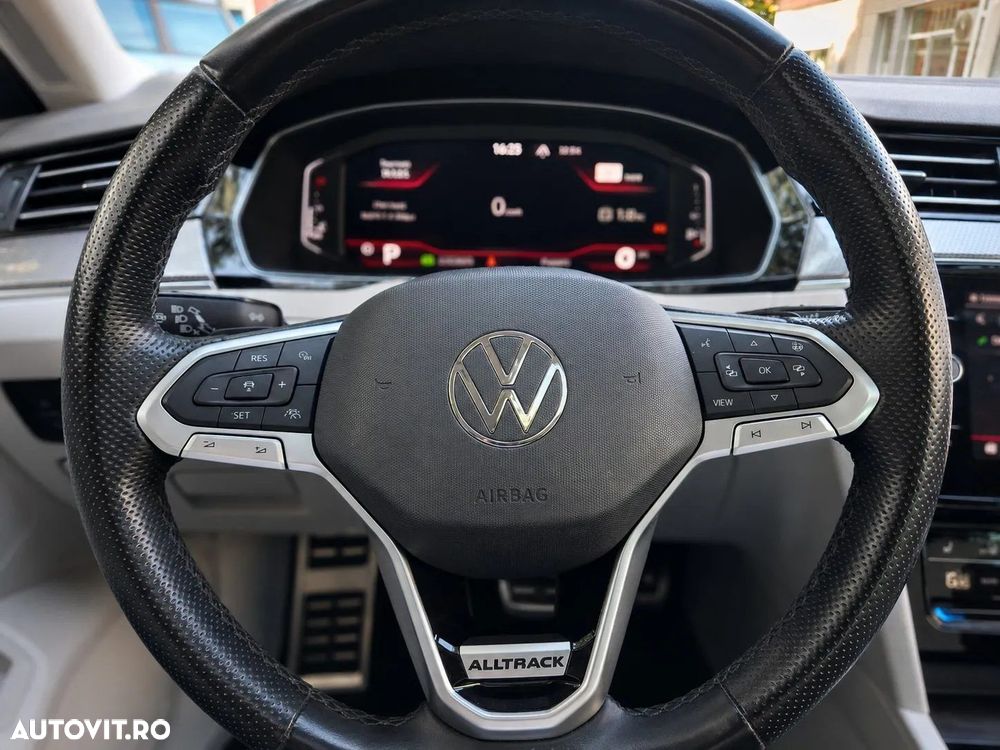 Volkswagen Passat - 19