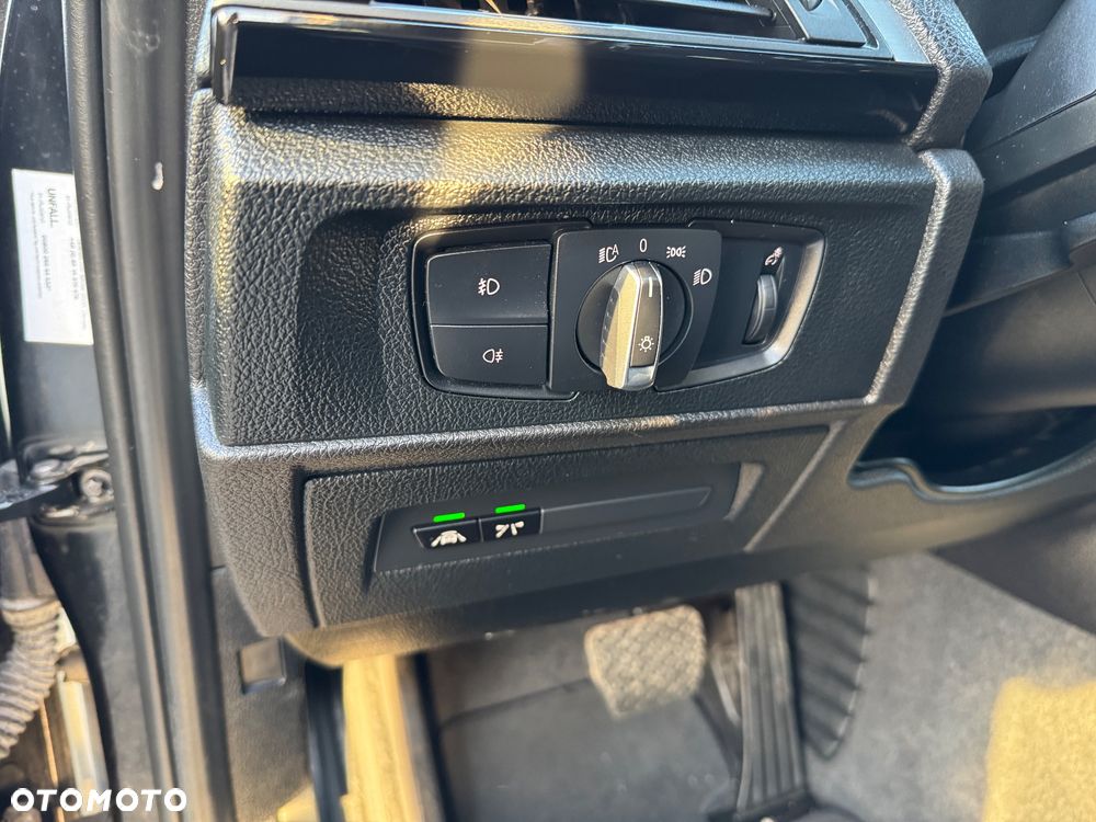 BMW Seria 1 120d Sport-Aut Sport Line - 20