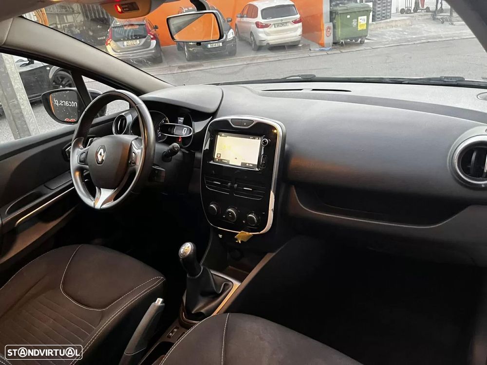 Renault Clio Sport Tourer 1.5 dCi Limited - 18