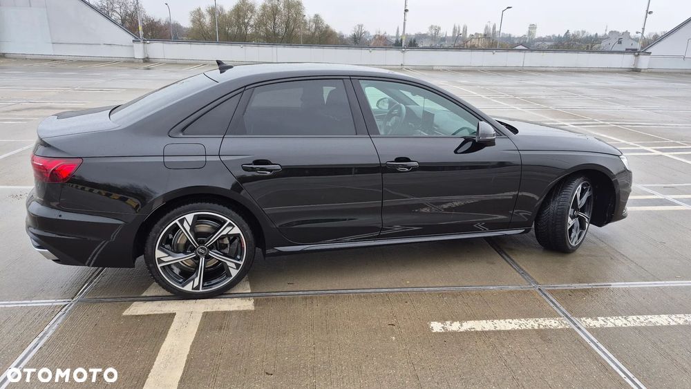 Audi A4 Limousine - 3