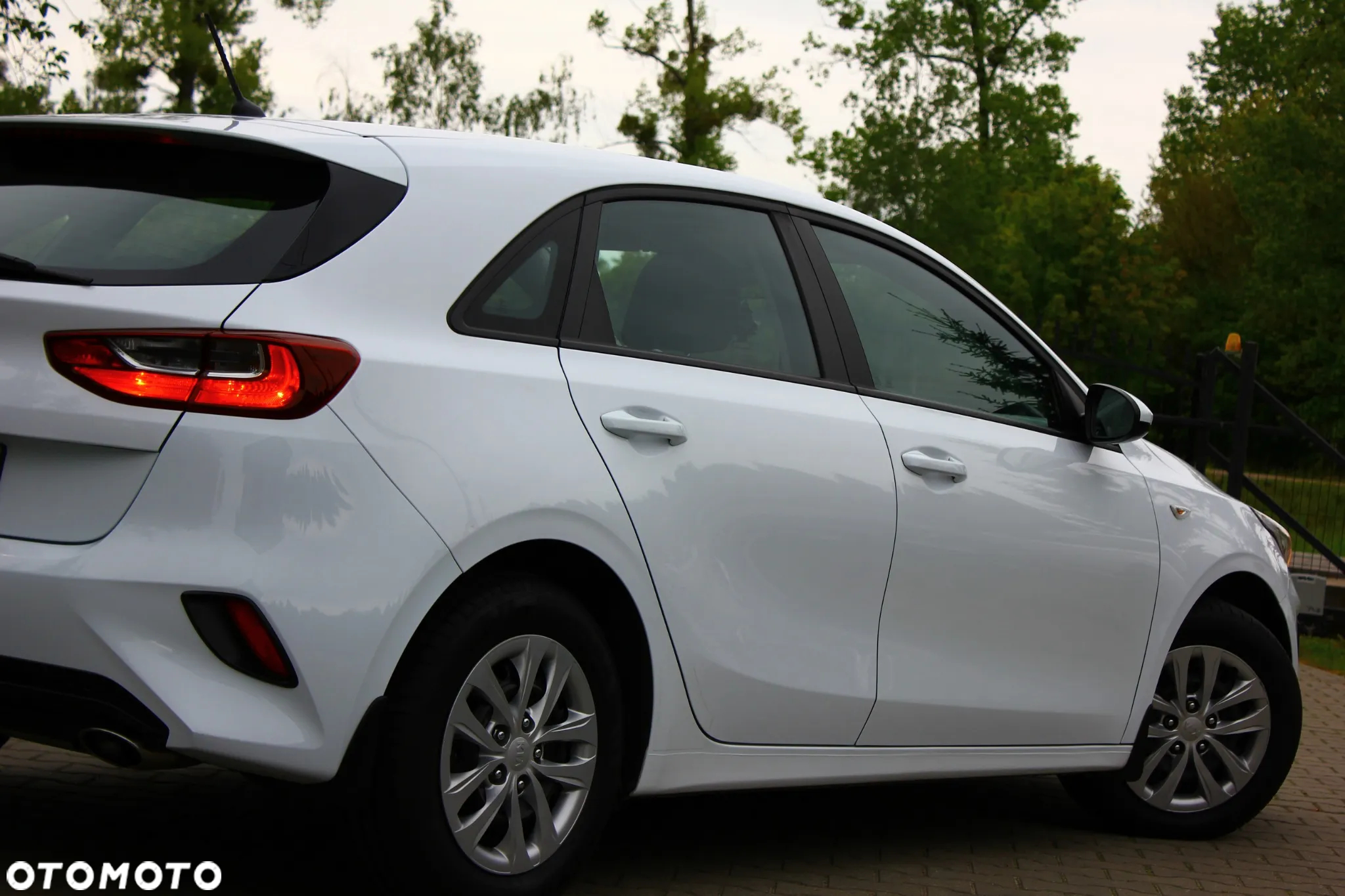 Kia Ceed 1.6 CRDi SCR S - 16