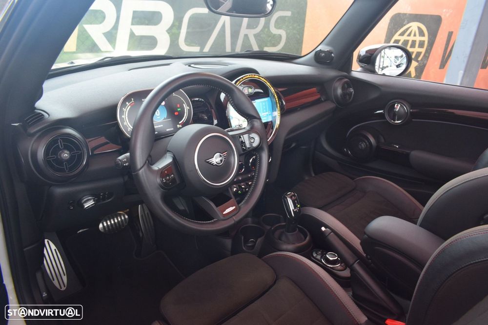 MINI Cabrio Cooper Premium JCW Auto - 9