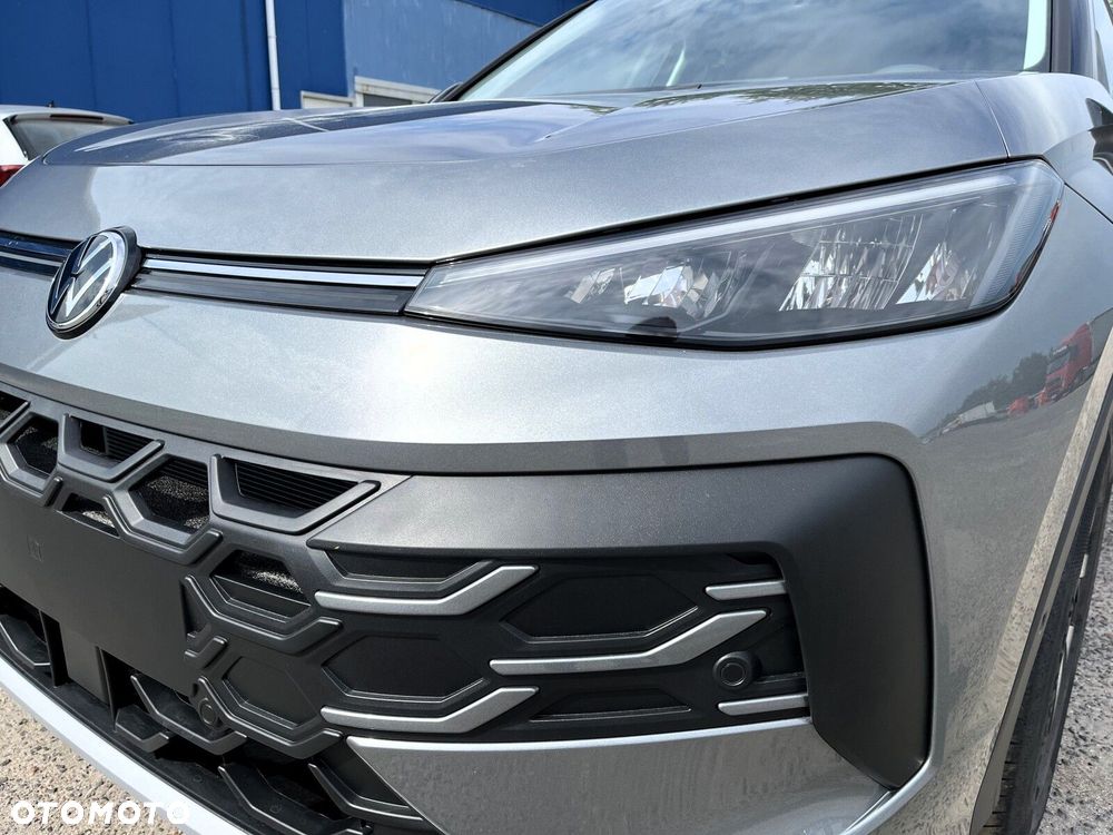 Volkswagen T-Roc 1.5 eTSI Life DSG - 40