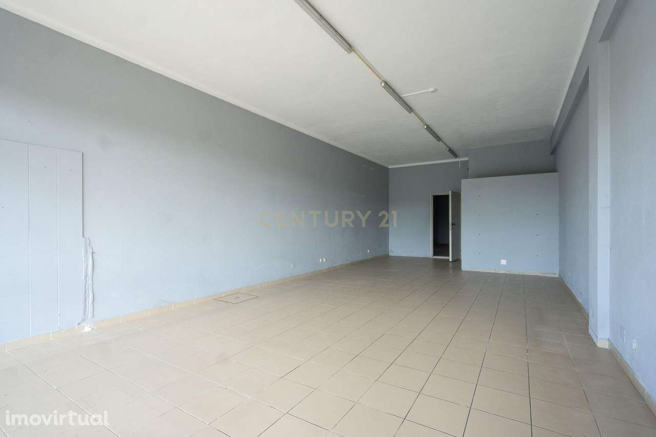 Loja em Febres, Coimbra - Grande imagem: 4/16