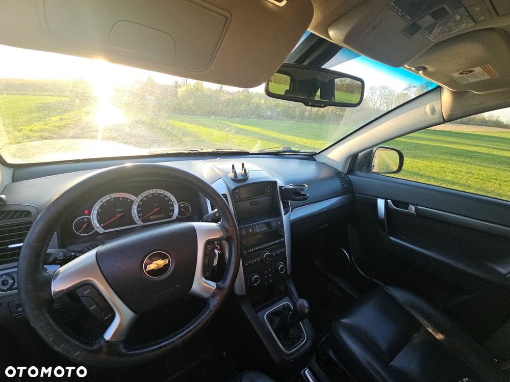 Chevrolet Captiva - 8