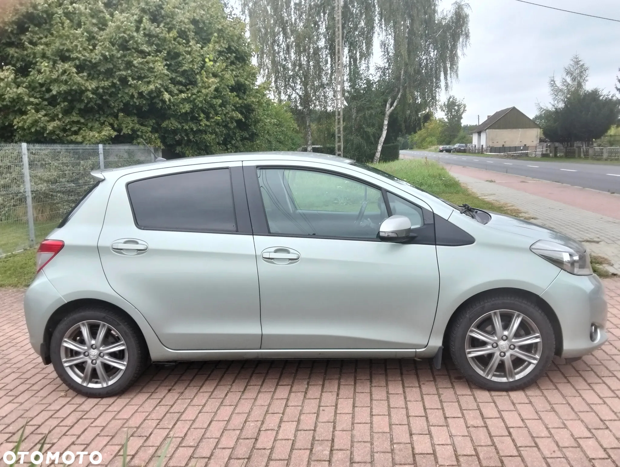 Toyota Yaris 1.33 Sol MM - 2