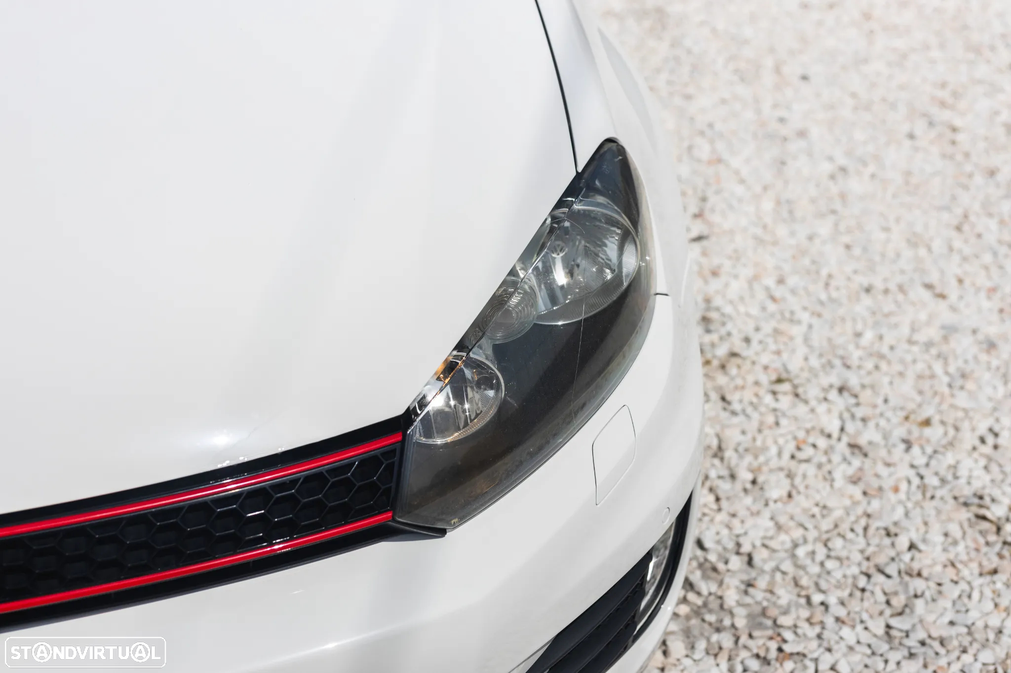 VW Golf 2.0 TSi GTI DSG - 8