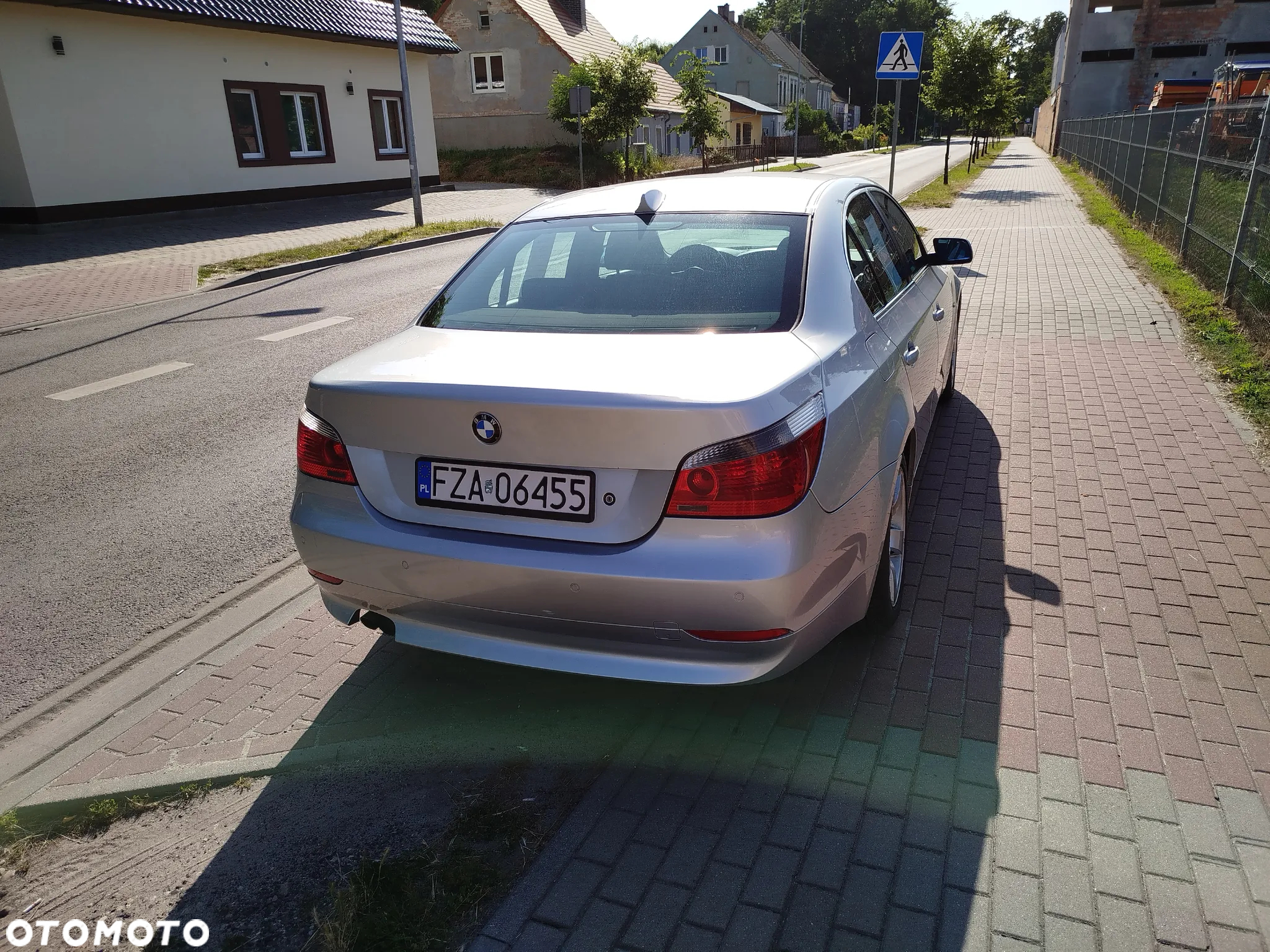 BMW Seria 5 525d Touring - 3