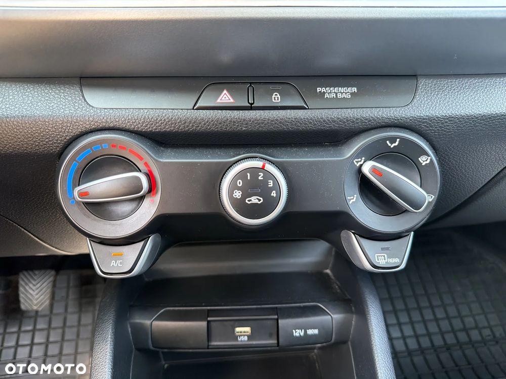 Kia Stonic 1.0 T-GDI M - 21